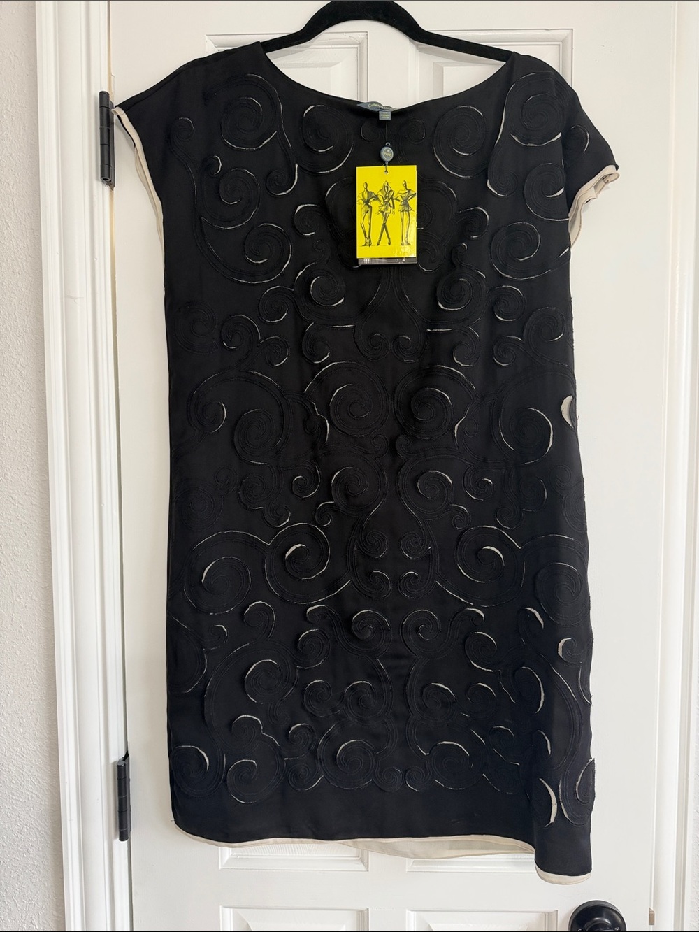 Catherine Malandrino Black Swirl Embroidered Midi Shift Dress